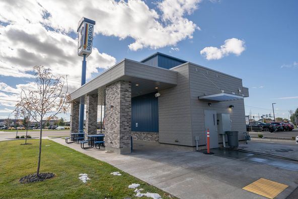 Dutch Bros Coffee: 2703 E Sunnyside Rd, Ammon, ID 83406